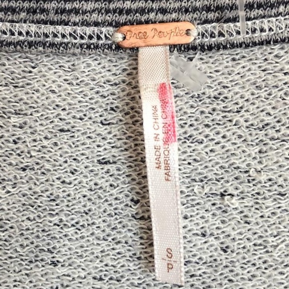 Free people - Picture 3 of 3